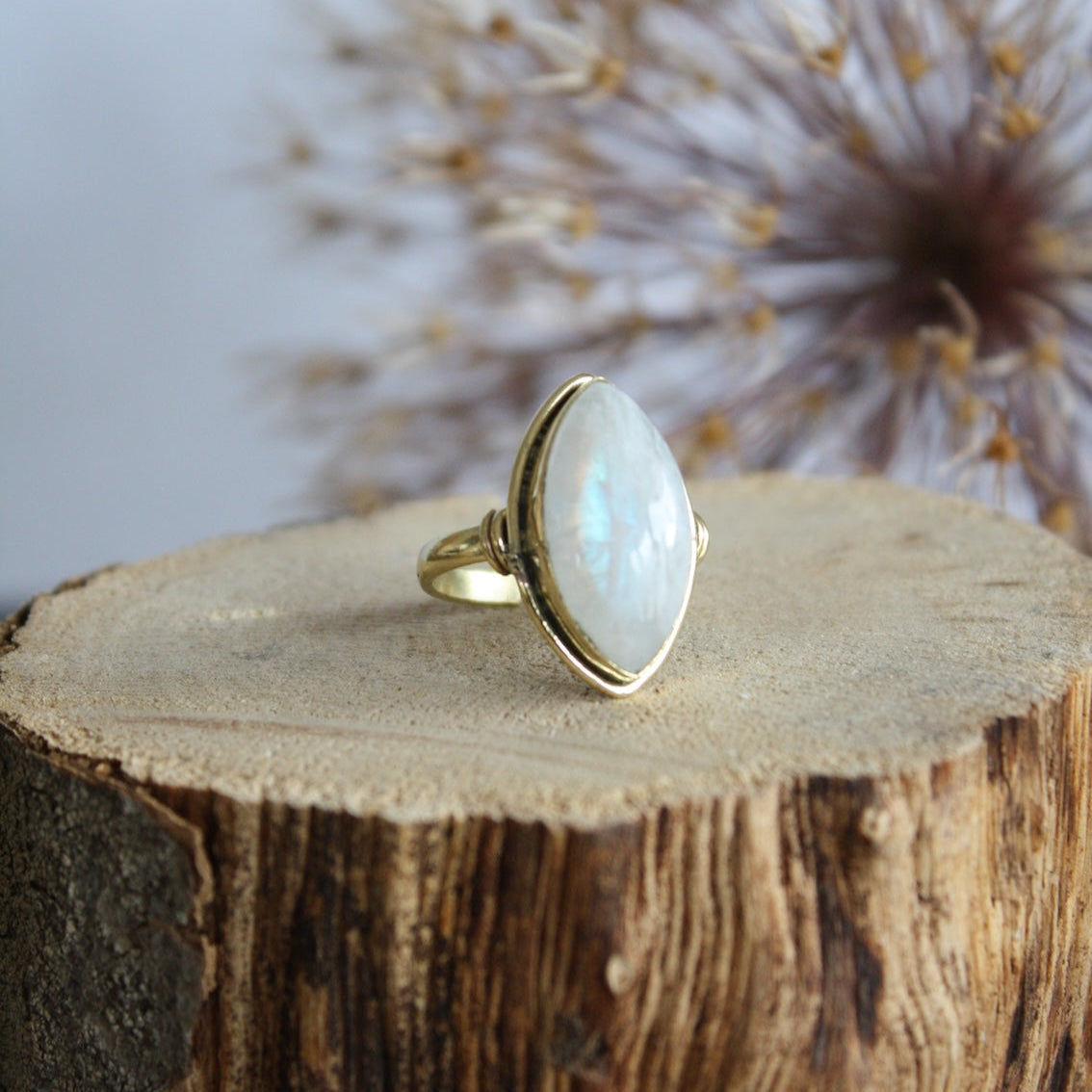 Nayali Ring_boho at heart_Moon stone Mondstein
