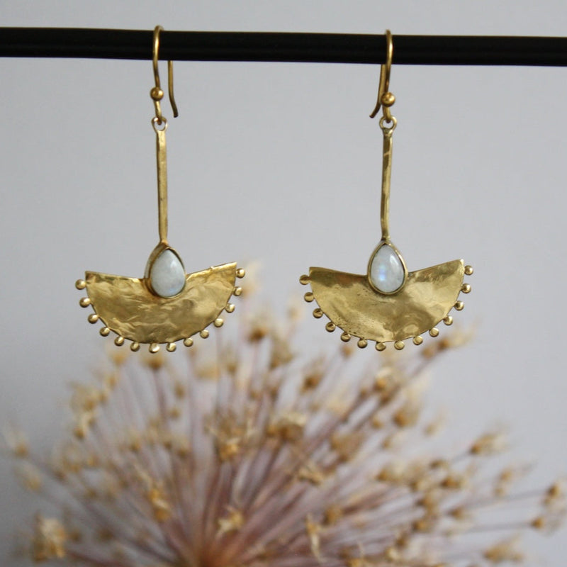 Soma Ohrringe Moonstone Messing